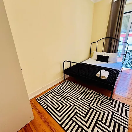 Luxury In Next Station 旅馆 Lisboa