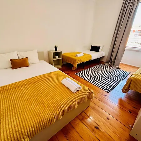 Luxury In Next Station Hostel