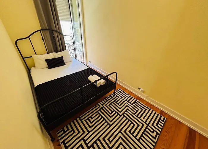 Luxury In Next Station Hostel