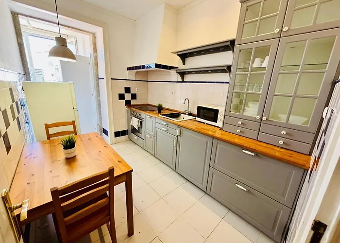 Luxury In Next Station Hostel