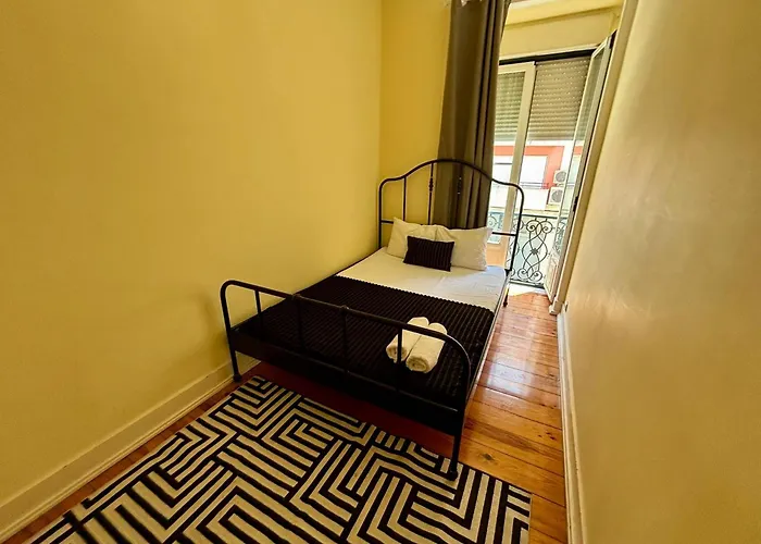 Luxury In Next Station Hostel